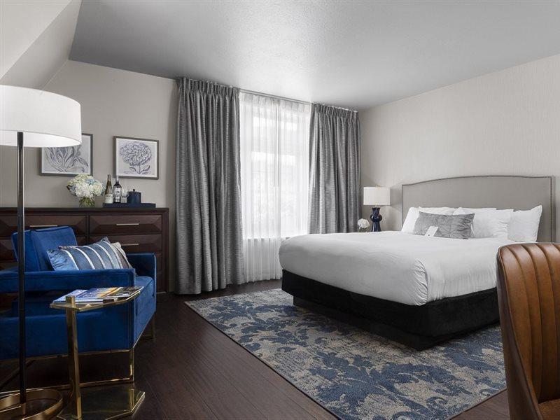 Seven Gables Inn, St Louis West, A Tribute Portfolio Hotel Clayton Bagian luar foto