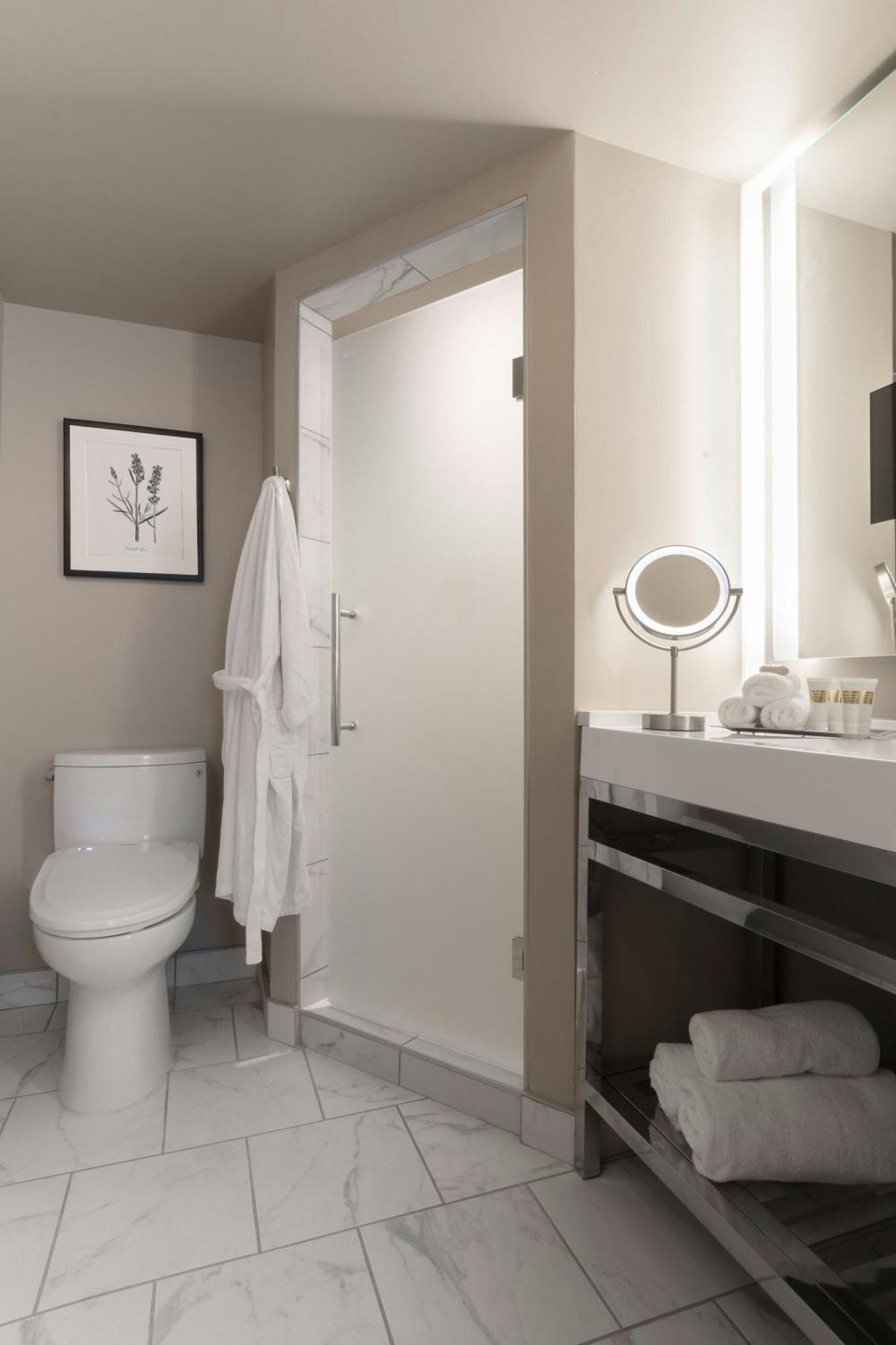 Seven Gables Inn, St Louis West, A Tribute Portfolio Hotel Clayton Bagian luar foto
