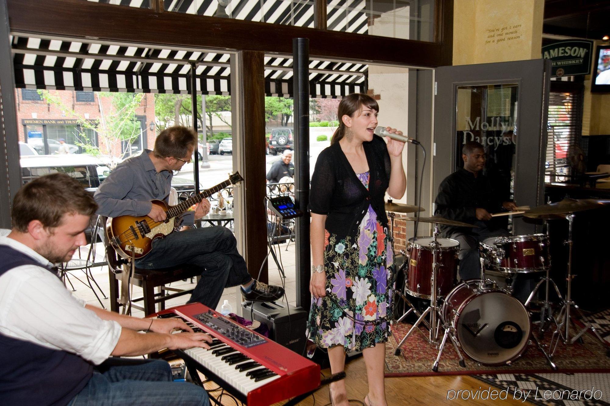 Seven Gables Inn, St Louis West, A Tribute Portfolio Hotel Clayton Fasilitas foto
