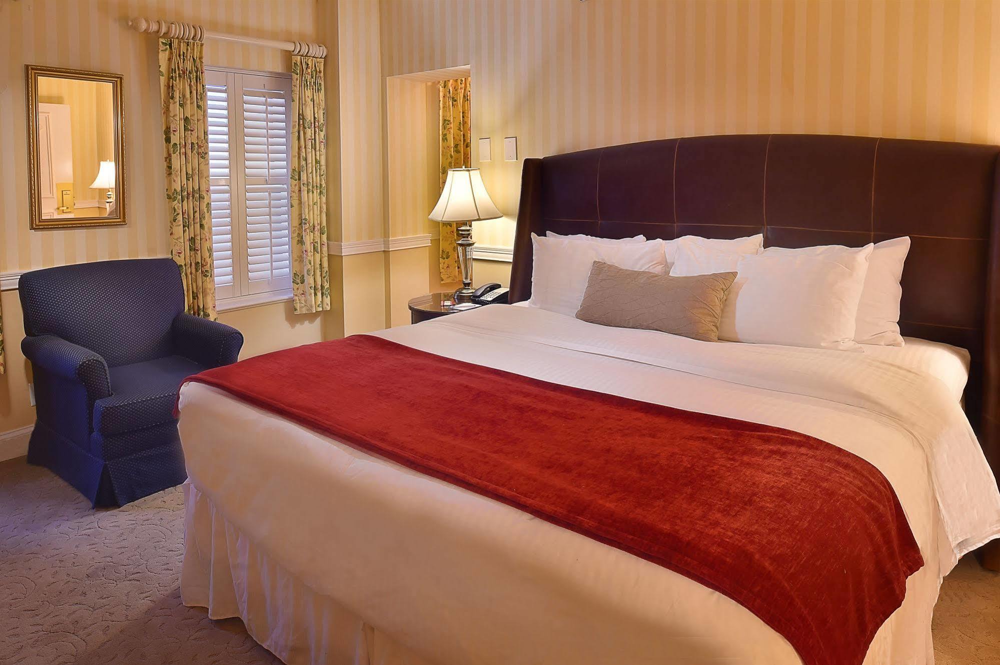 Seven Gables Inn, St Louis West, A Tribute Portfolio Hotel Clayton Bagian luar foto