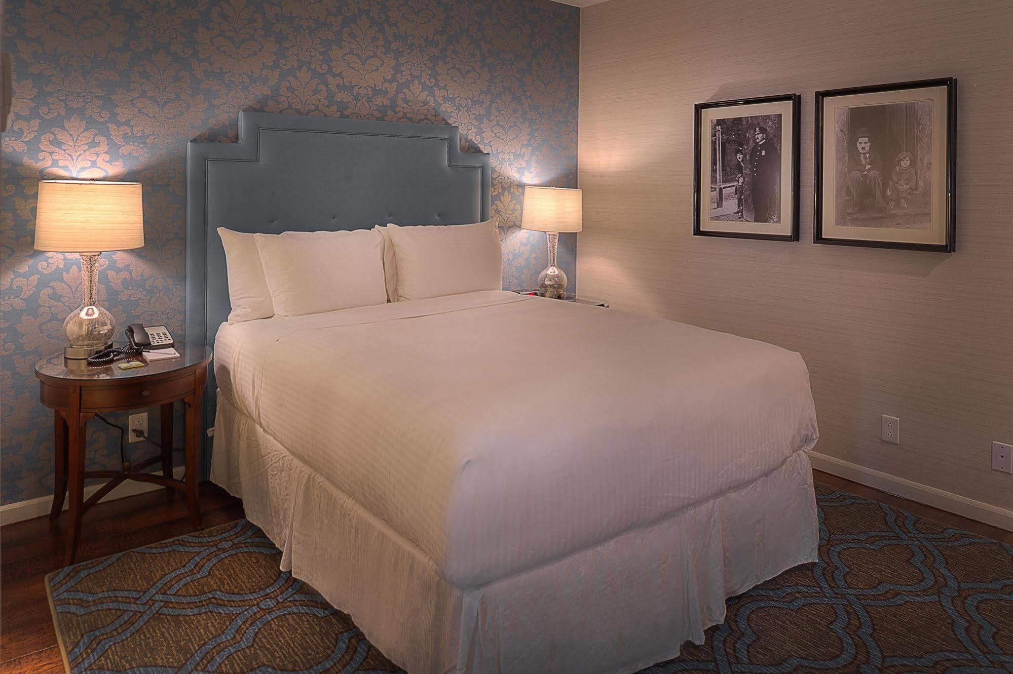 Seven Gables Inn, St Louis West, A Tribute Portfolio Hotel Clayton Bagian luar foto