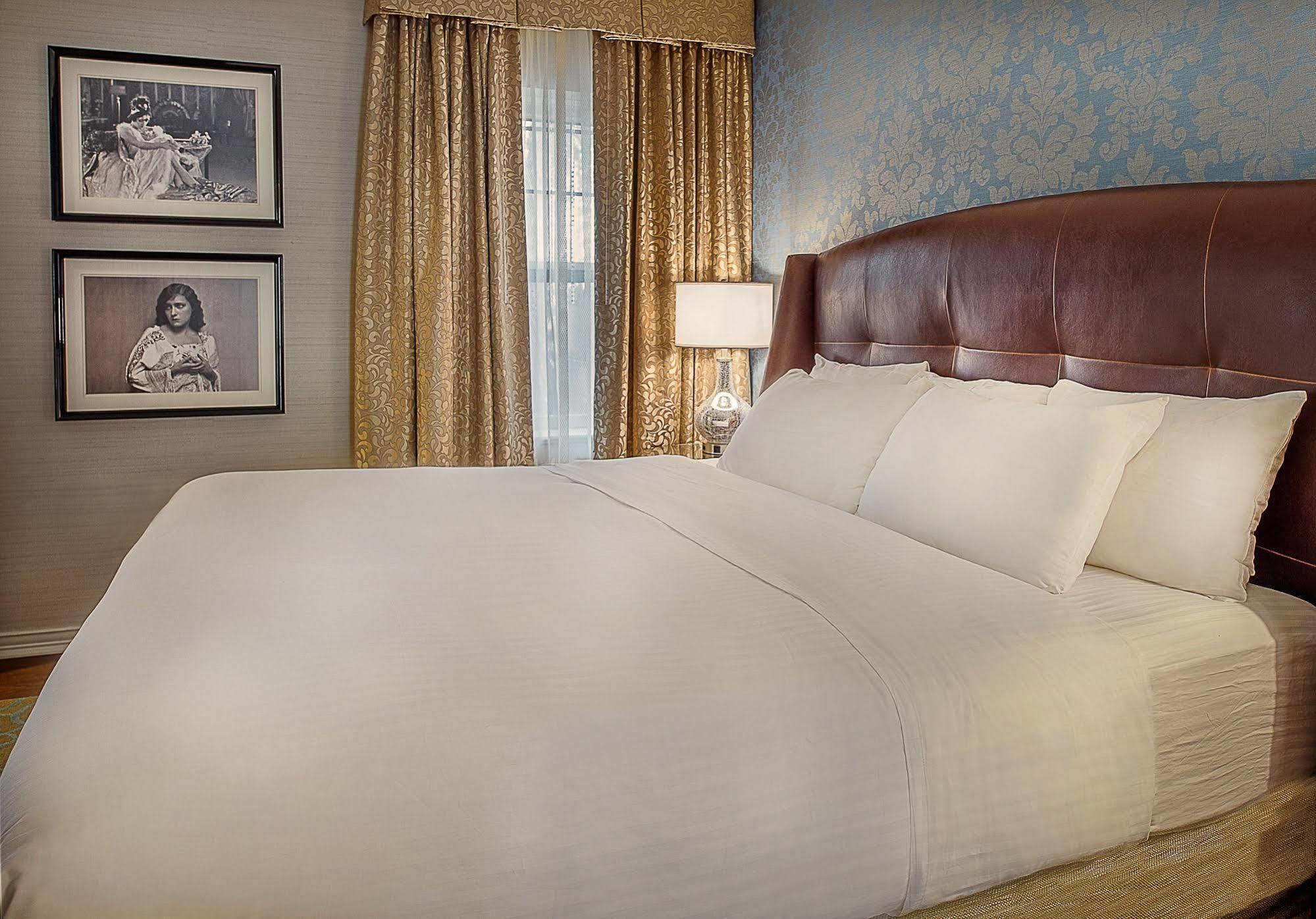 Seven Gables Inn, St Louis West, A Tribute Portfolio Hotel Clayton Bagian luar foto